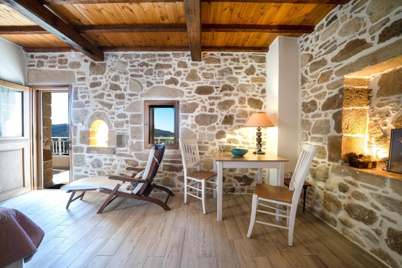Mary'S Stone House Apartment Falasarna Exterior photo