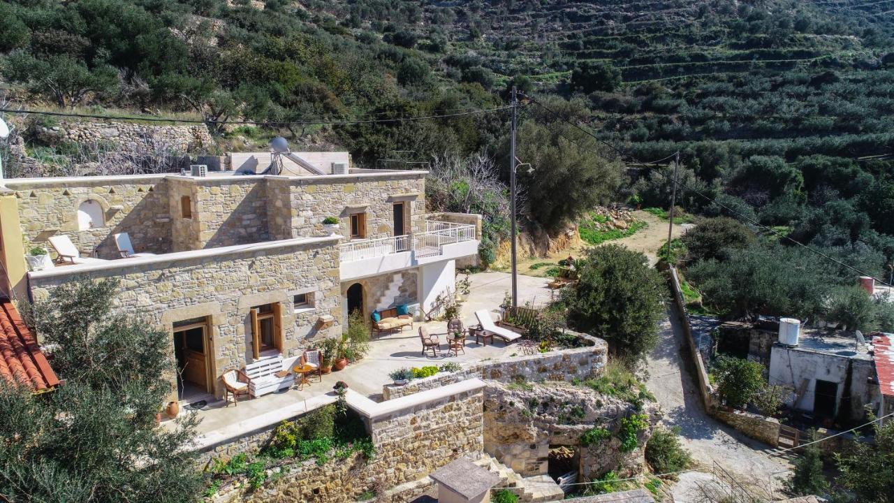 Mary'S Stone House Apartment Falasarna Exterior photo